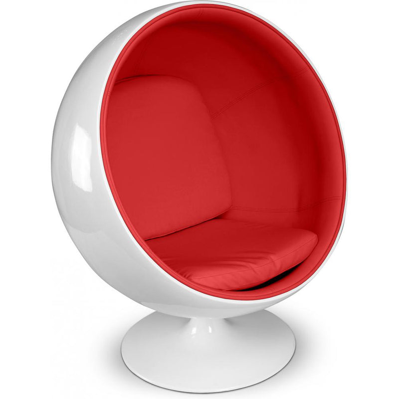 Poltrona Design Boule - Revestida em Similicouro - Batton
