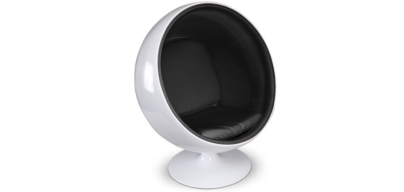 Poltrona Design Boule - Revestida em Similicouro - Batton