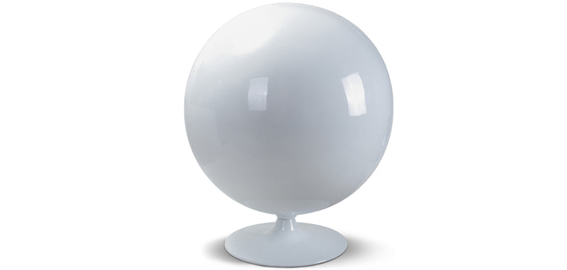 Poltrona Design Boule - Revestida em Similicouro - Batton