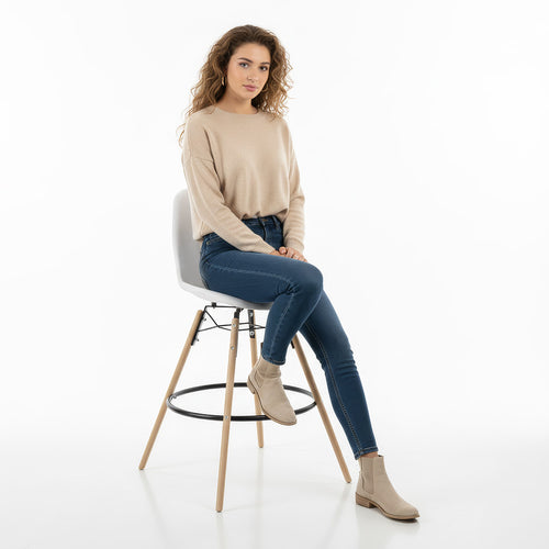 Tabouret de bar en velours - Design scandinave et pieds en bois - Skögur