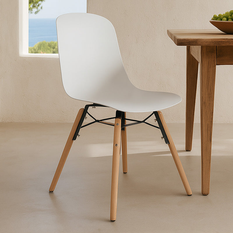 Dining chair with natural wood legs – Modern style and functionality - Broly