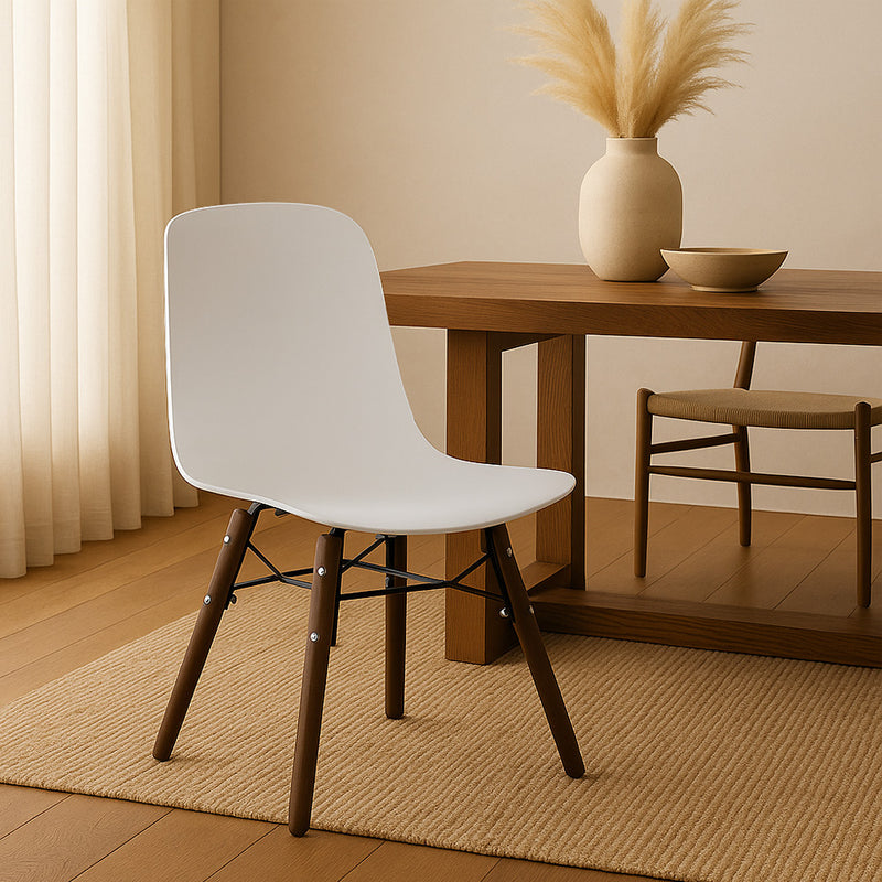 Dining chair with dark wood legs – Modern style and functionality - Broly