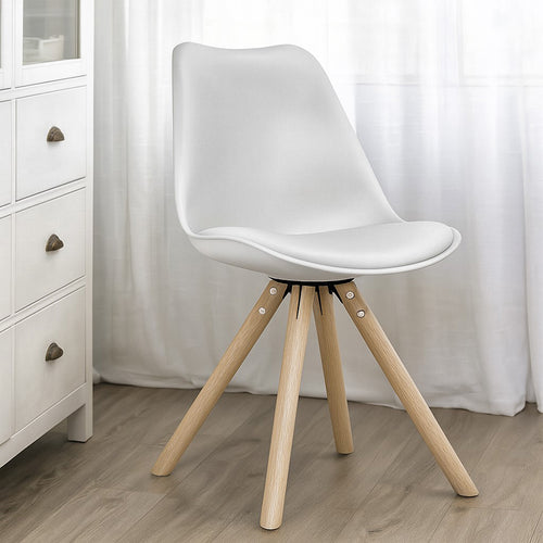 Chaise de salle à manger Denisse de style scandinave au design premium avec coussin