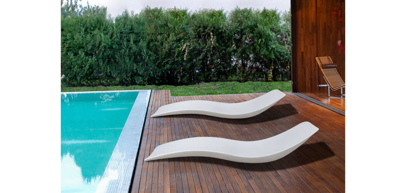 Chaise longue de piscine design - Blanc mat - Hero
