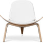 Poltrona design - Poltrona escandinava - Revestida em couro - Lucy