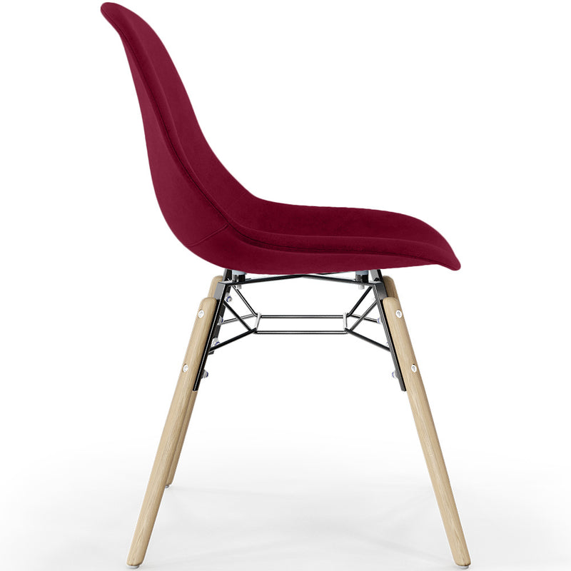 Velvet Dining Chair - Scandinavian Design and Wooden Legs - Skögur