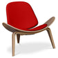 Poltrona design - Poltrona escandinava - Revestida em couro - Lucy