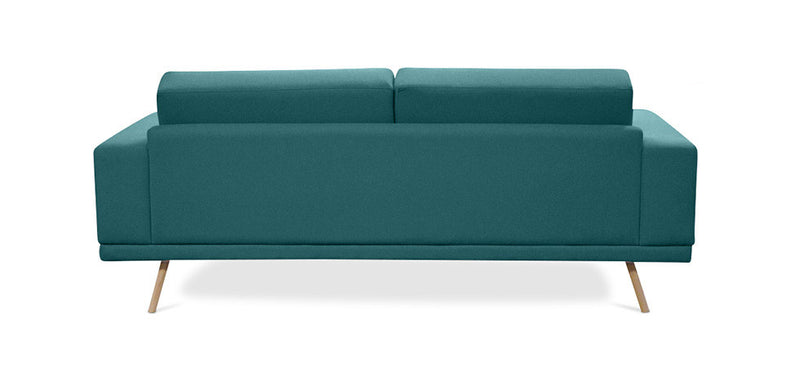 Anneke Sofa im skandinavischen Stil - Samt