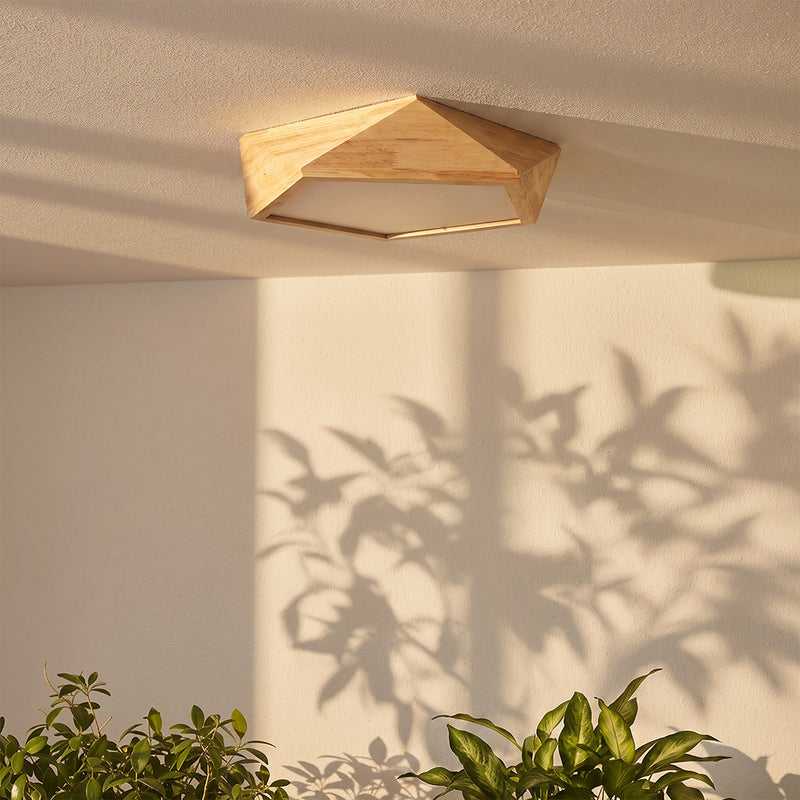 Sufitowa lampa LED Akira w stylu nordyckim, drewniana, do skandynawskich kuchni i jadalni