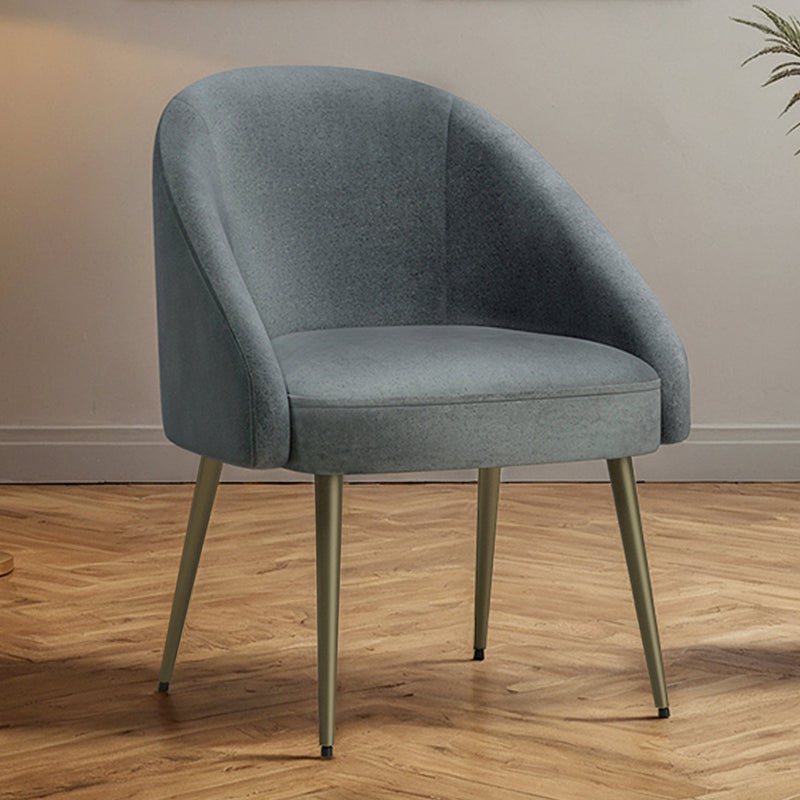 Design Armchair - Upholstered in Velvet - Golden leg - Wasda