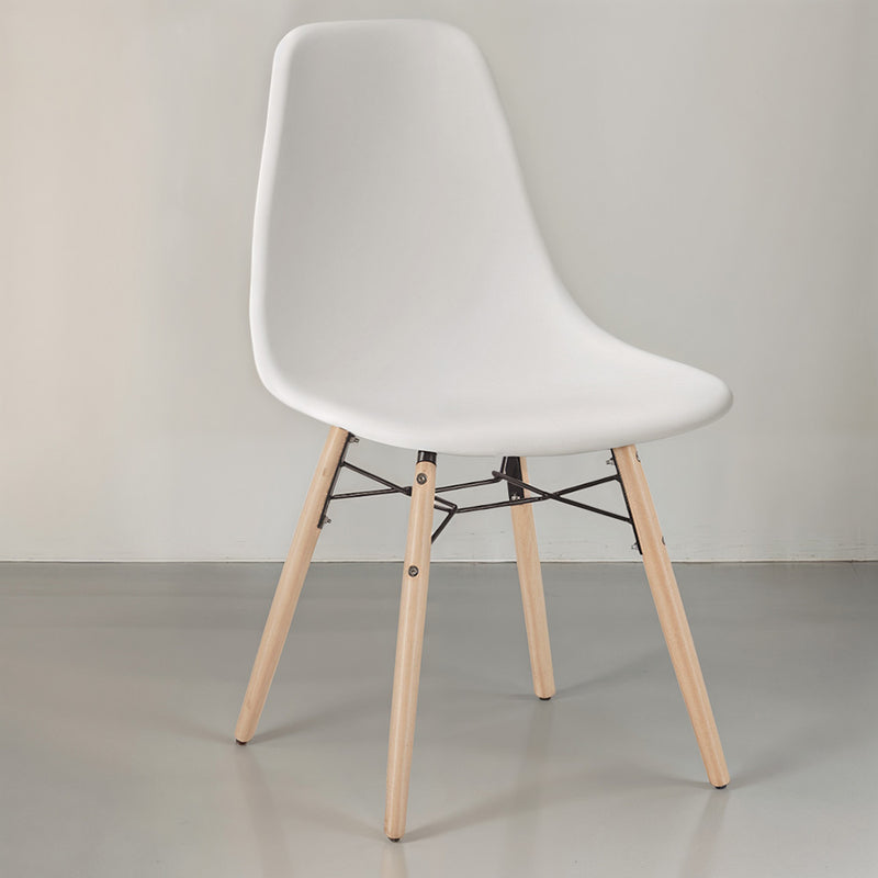Dining Chair - Scandinavian Design - Wooden Legs - Skögur