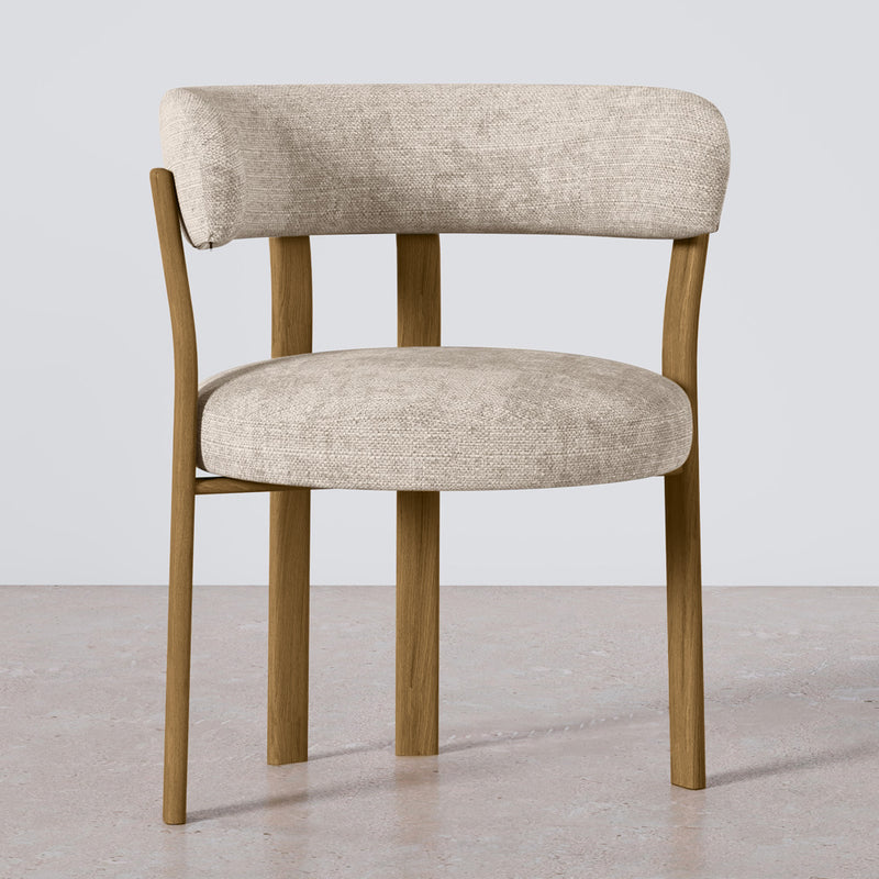 Living room armchair with armrests upholstered in Chenille  – Oak-effect legs – Ergonomic and modern design – Okare