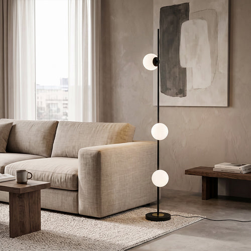 Stehlampe Elsie mit 3 Leuchtmitteln – Metall und Glas
